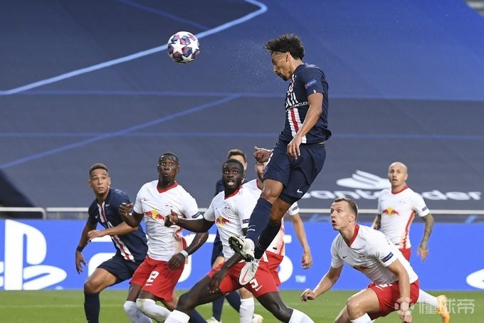 AC米兰横扫巴西,马尔基尼奥斯送出助攻 AC米兰横扫巴西,马尔基尼奥斯送出助攻