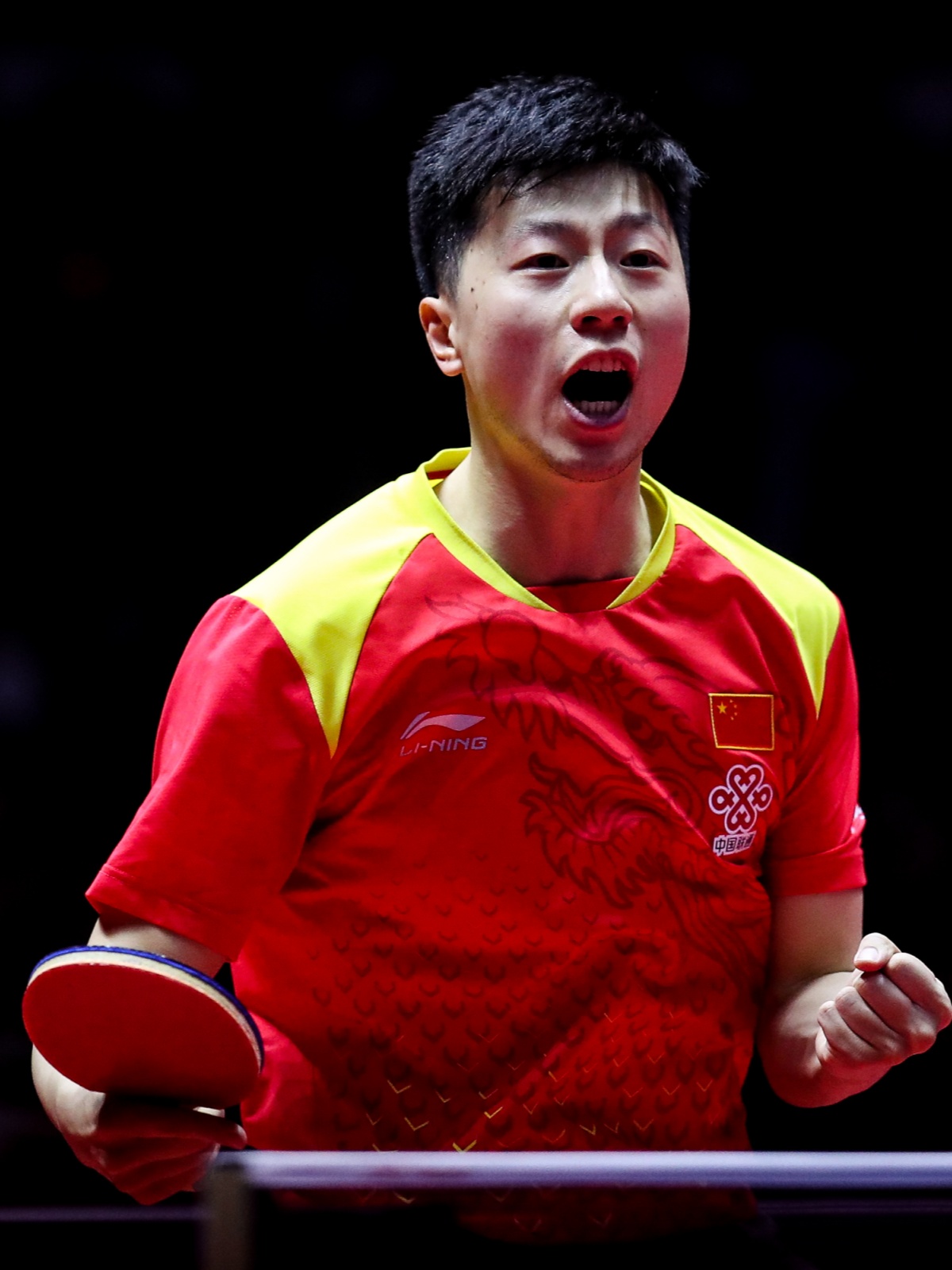 中国乒乓球队逆转德国乒乓球队，马龙打破历史纪录