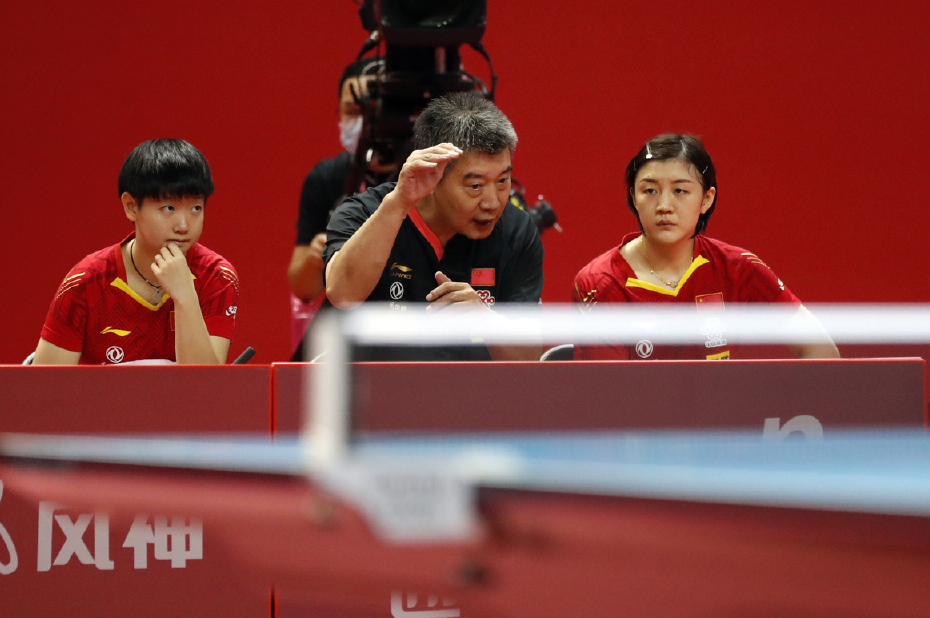 中国队横扫法国队,桃田贤斗扛起全队 中国队横扫法国队,桃田贤斗扛起全队