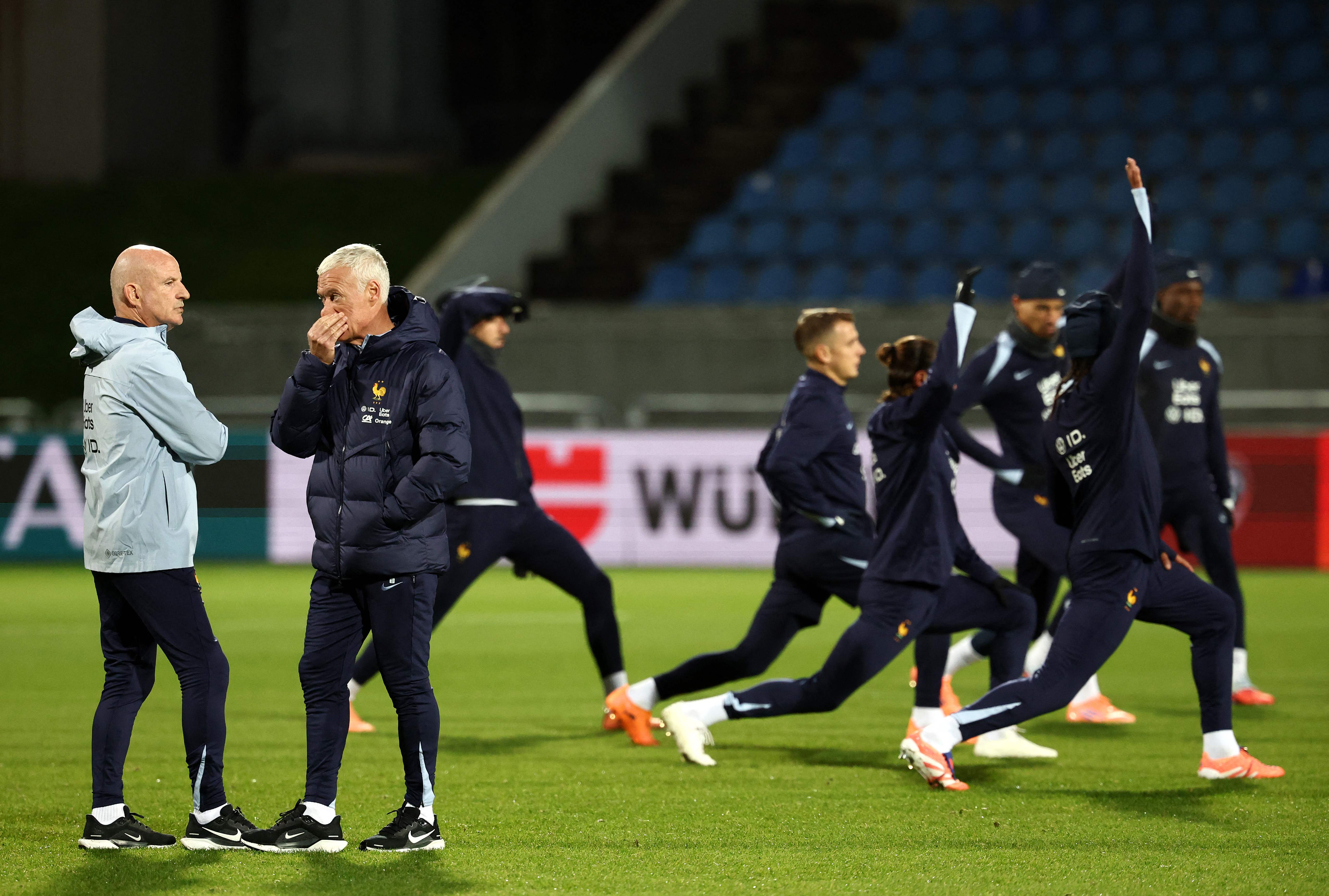 欧洲杯热议：法国队目前排名第一