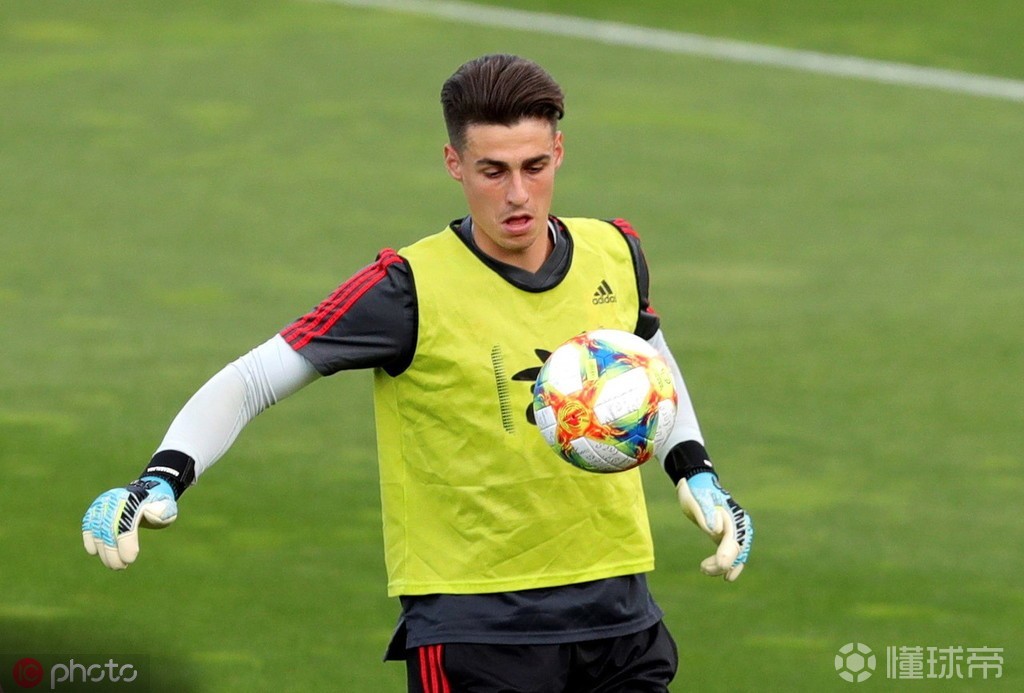 汉堡军团主教练赞不绝口,球员团结一心赢得胜利 汉堡军团主教练赞不绝口,球员团结一心赢得胜利