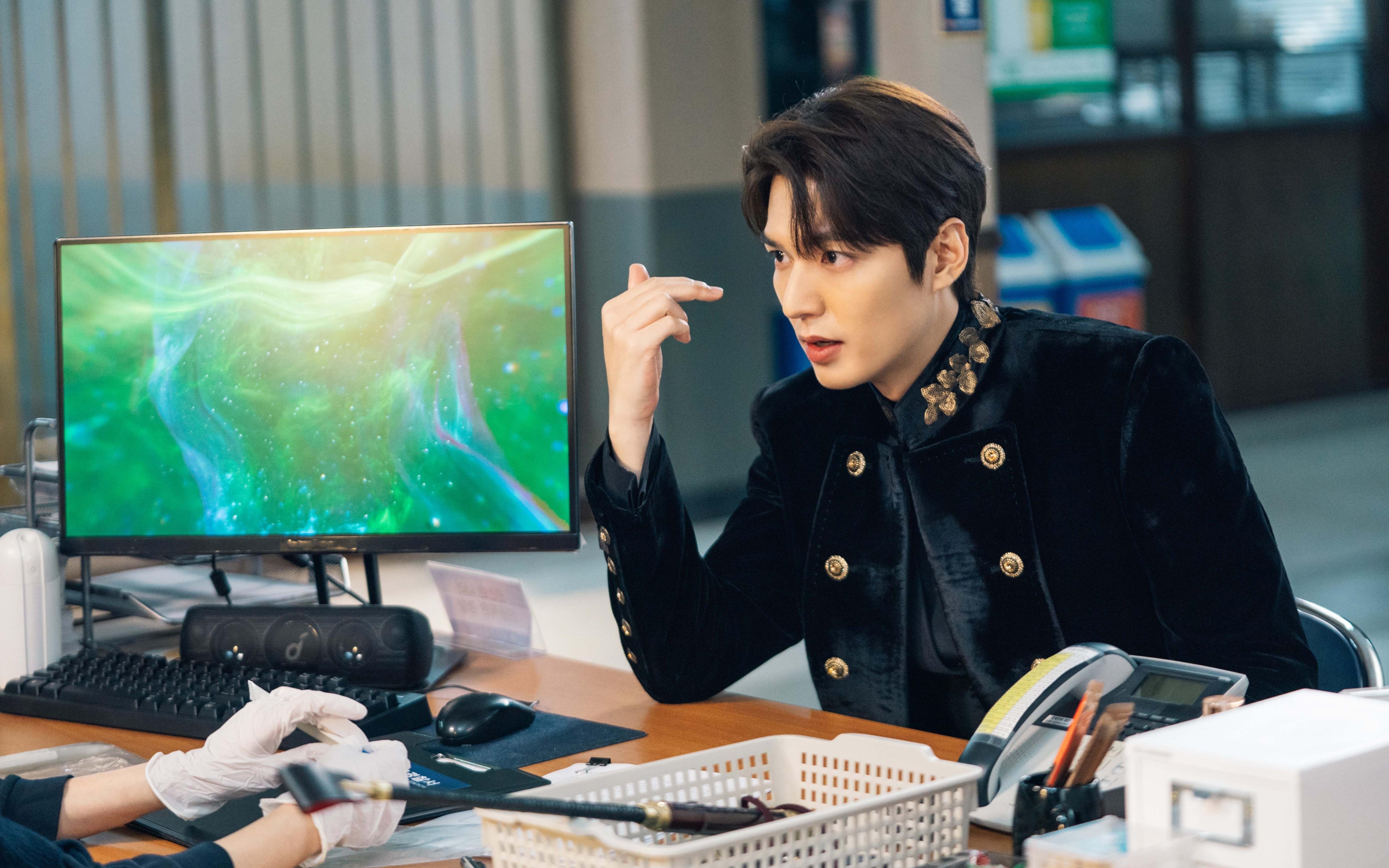 风暴眼，塔图姆49分定乾坤，灰熊鏖战国王成经典