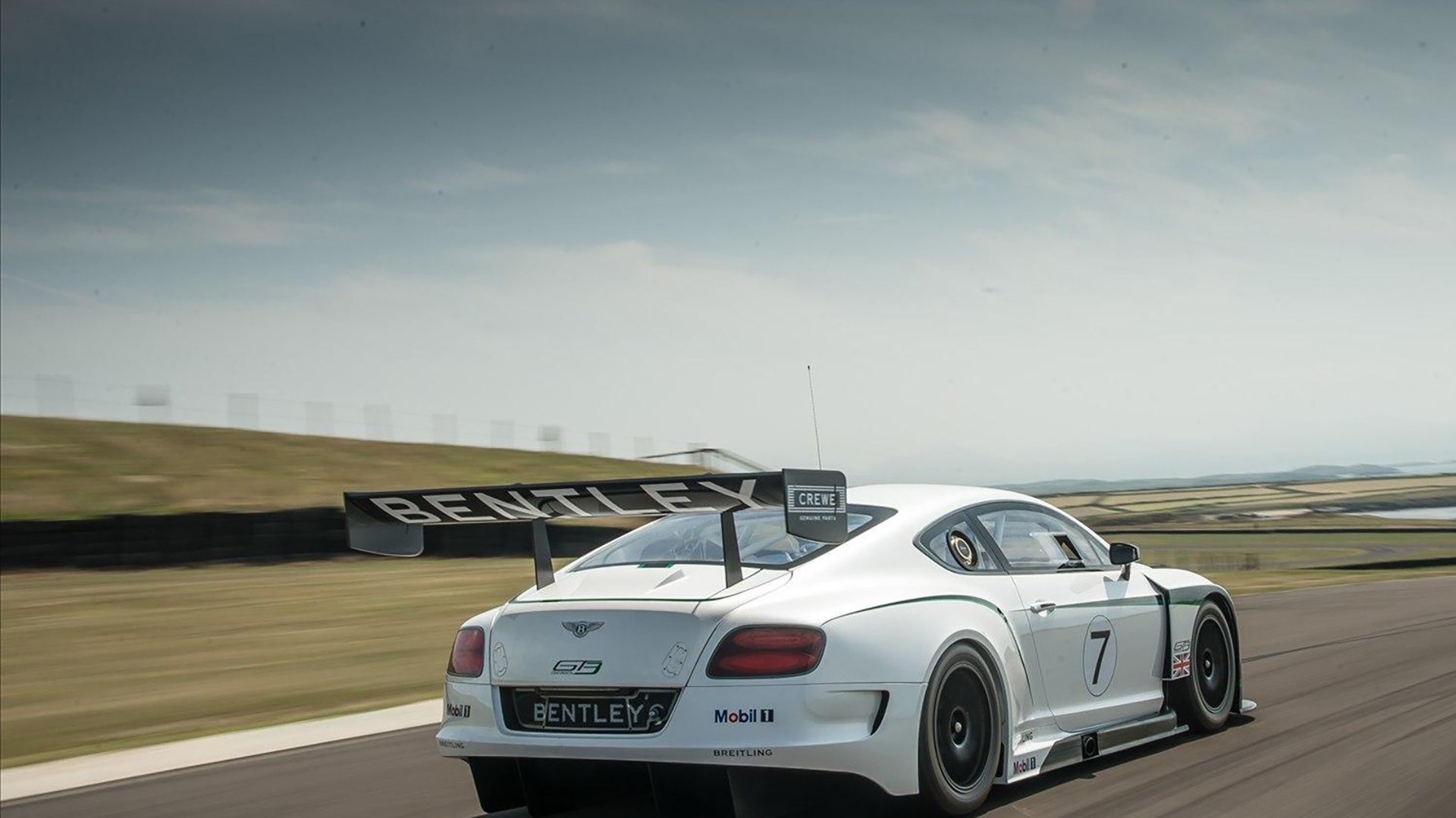 圣十字下的桑巴泪，1978阿圭罗时空交错之战