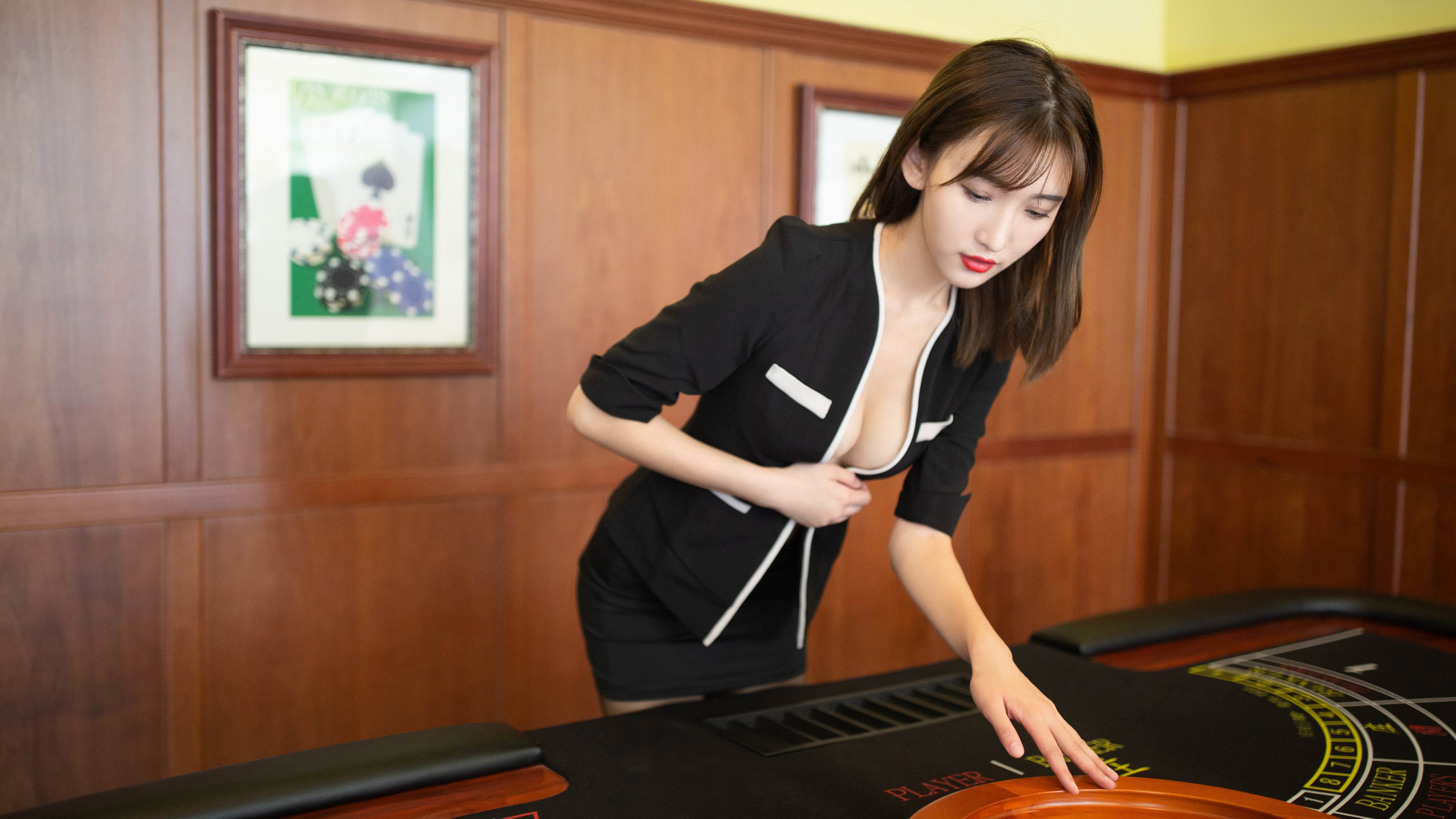 哈登退场记,当年度焦点之夜,他选择永远离开了合群的赛场