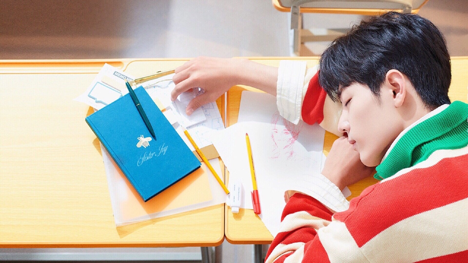 天赋巨塔与精密齿轮，德里赫特爆发背后，日本防守哲学如何锁死挪威