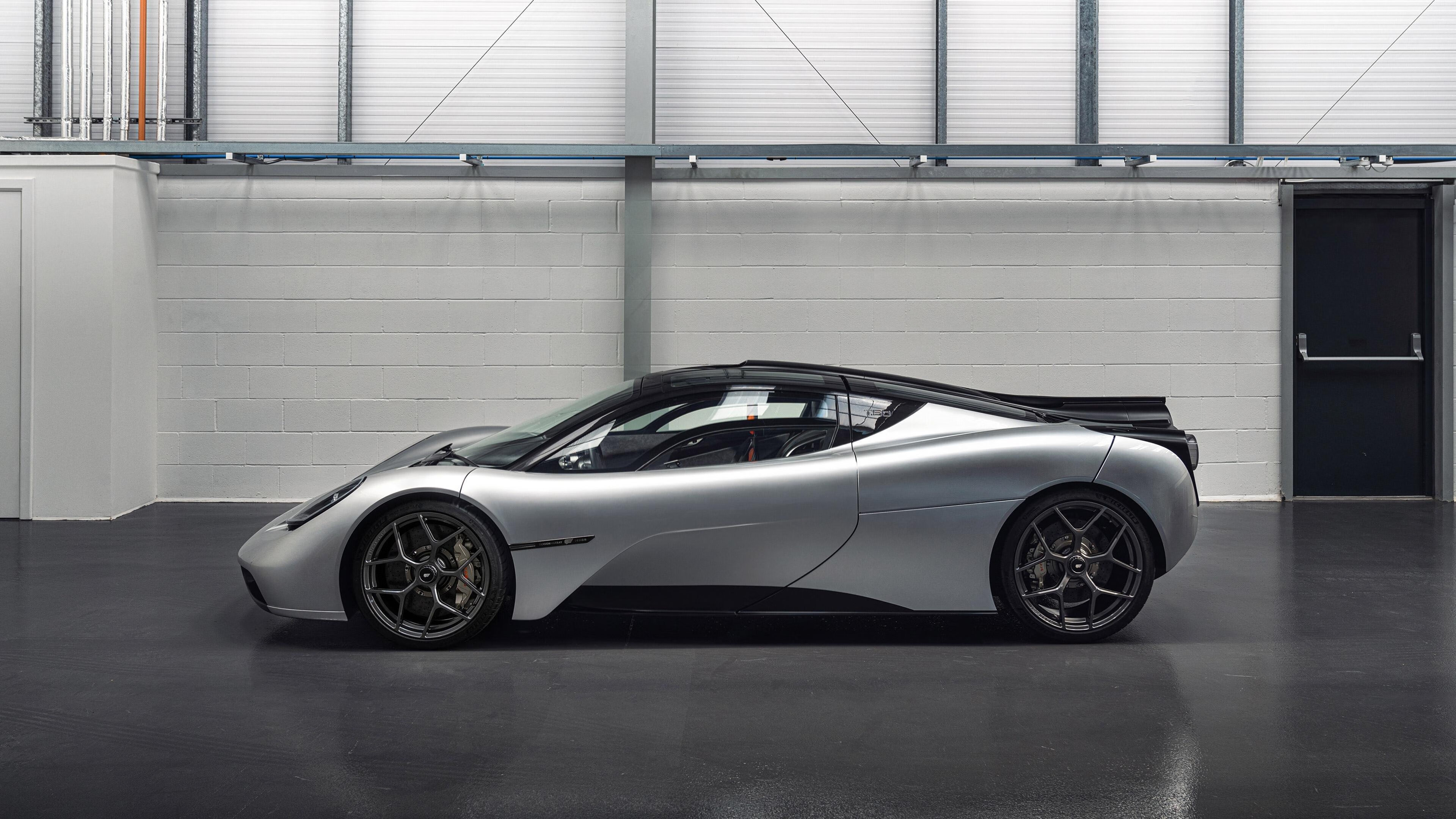 飓风与法老的对决,伊布在牙买加制霸埃及的抢七神话